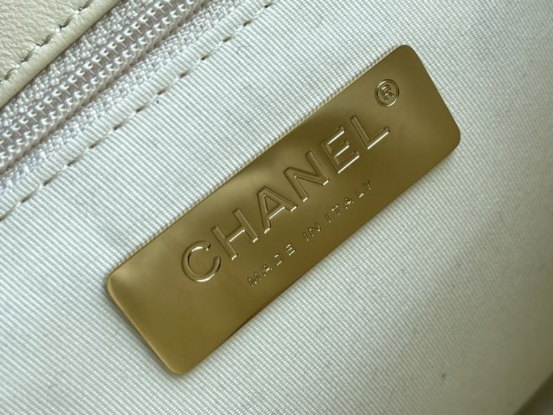 Chanel 19 Bags